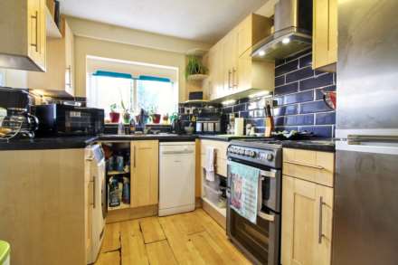 Abbey Road, Aylesbury, Image 4