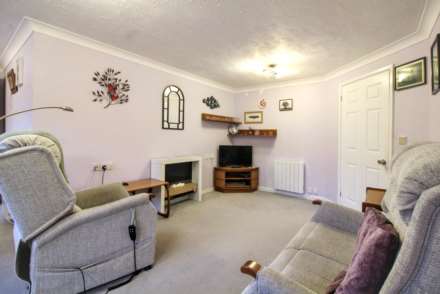 Sycamore Court, Willow Road, Image 4