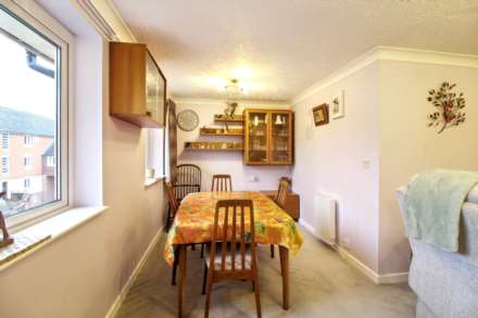 Sycamore Court, Willow Road, Image 5