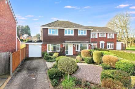 Blacksmiths Road, Longwick, Image 1