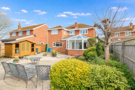 Blacksmiths Road, Longwick, Image 18