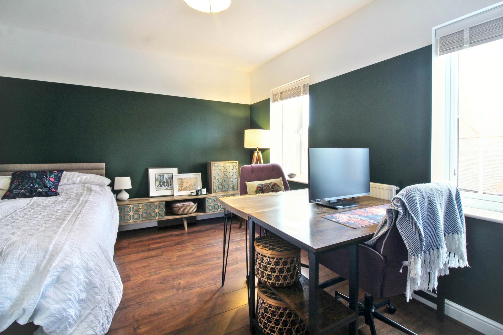 Acres Way, Aylesbury, Image 11