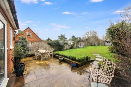 The Green, Aston Abbotts, Image 20