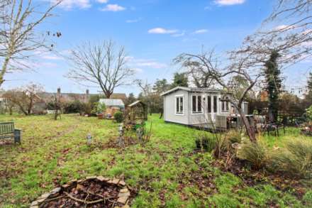 The Green, Aston Abbotts, Image 8