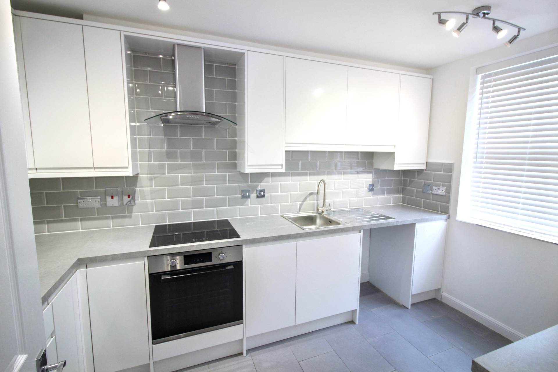 Great Meadow Way, Aylesbury, Image 3