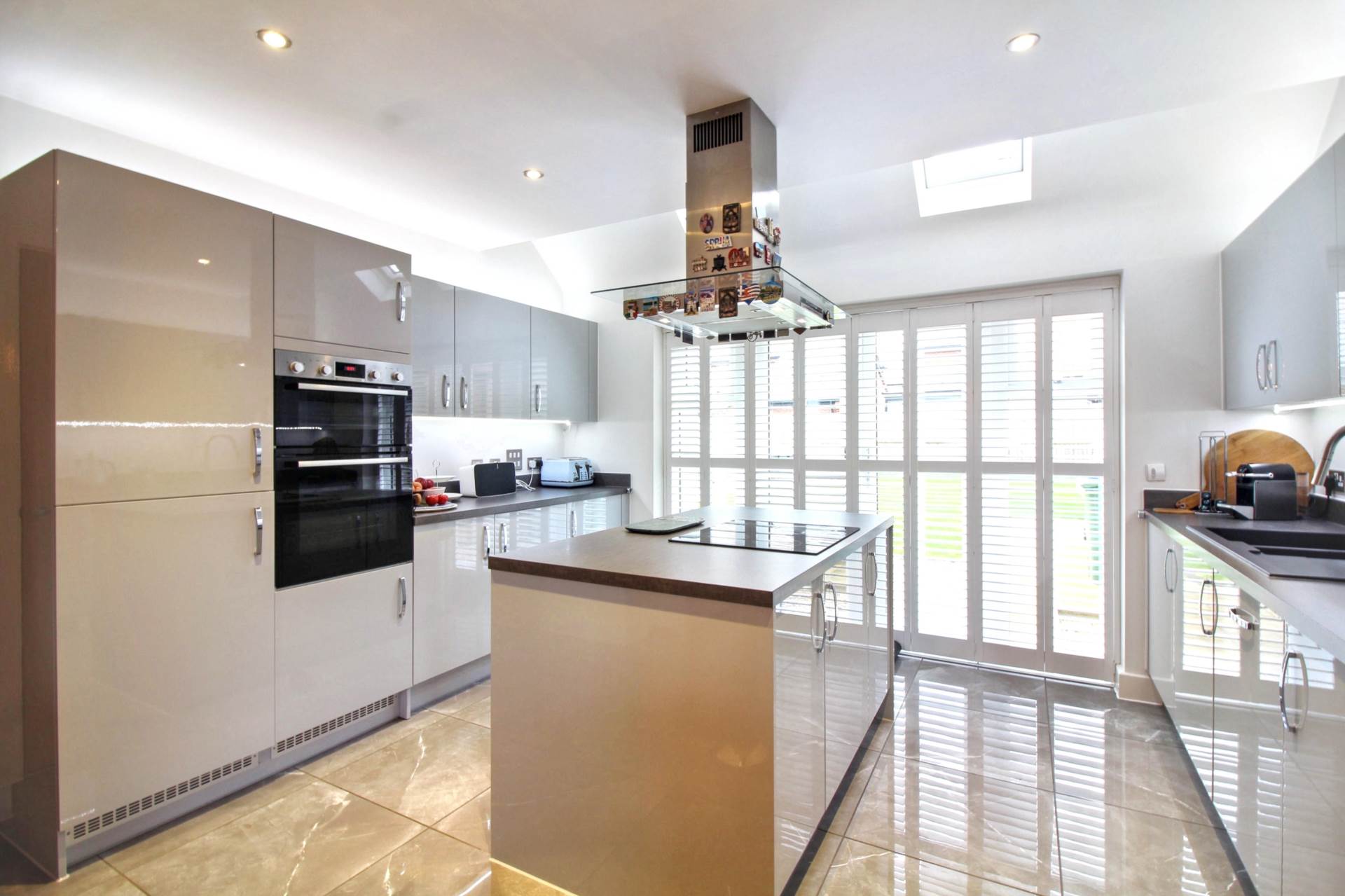 Lennon Way, Stoke Mandeville, Image 4