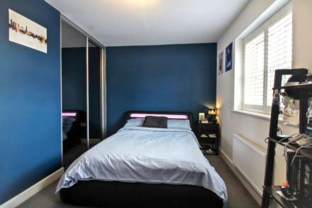 Lennon Way, Stoke Mandeville, Image 16