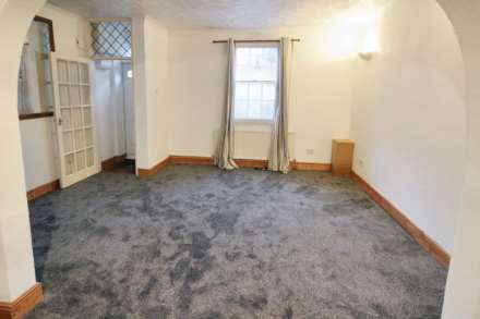 St. Marys Row, Aylesbury, Image 3