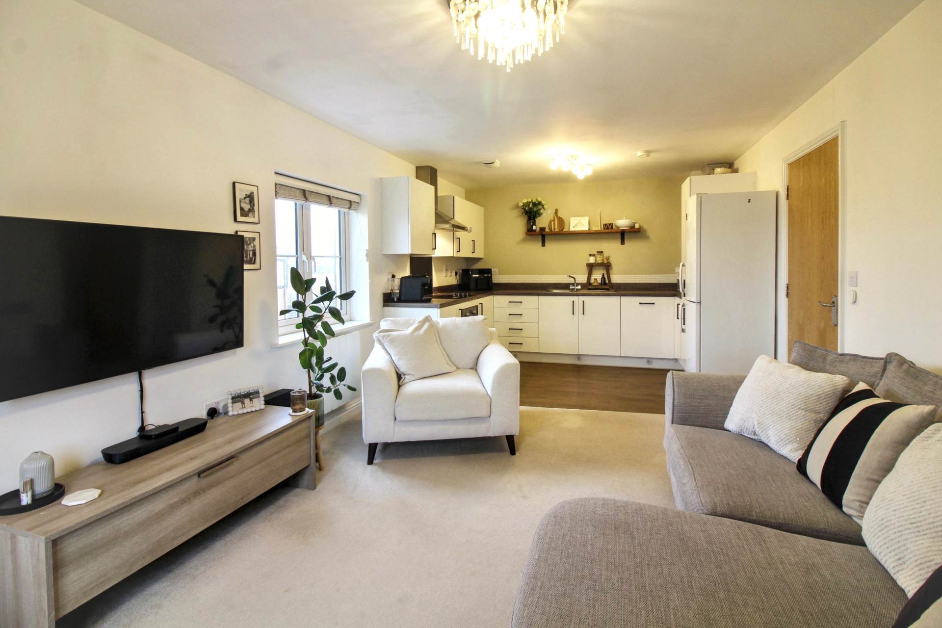 Chappell Close, Aylesbury, Image 5