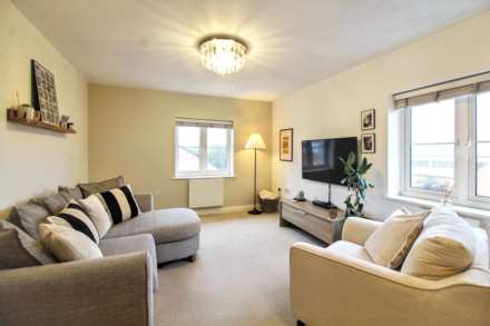 Chappell Close, Aylesbury, Image 2