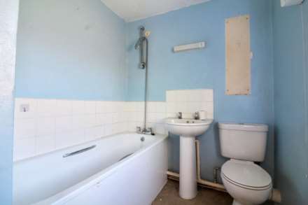 The Elms, Preston Bissett, Image 6