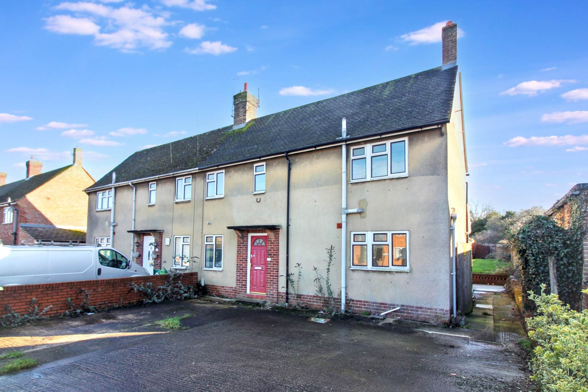 Overn Avenue, Buckingham, Image 1