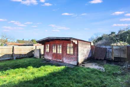 Overn Avenue, Buckingham, Image 14