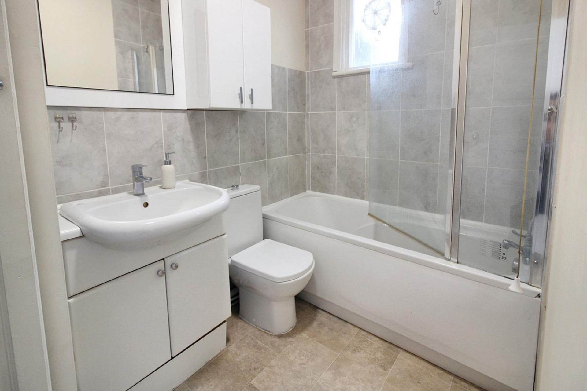 Town Centre, Aylesbury, Image 4