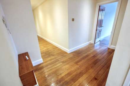 St James' House, Buckingham Street, Image 12