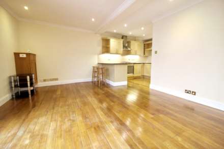 St James' House, Buckingham Street, Image 5