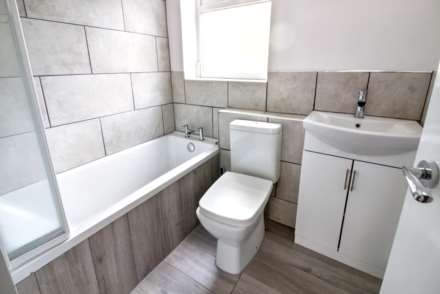 Hilton Avenue, Aylesbury, Image 3