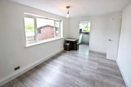 Hilton Avenue, Aylesbury, Image 5