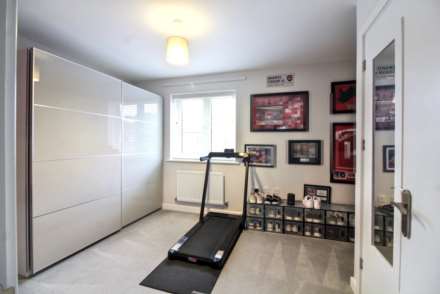 Barcelona Boulevard, Stoke Mandeville, Image 10