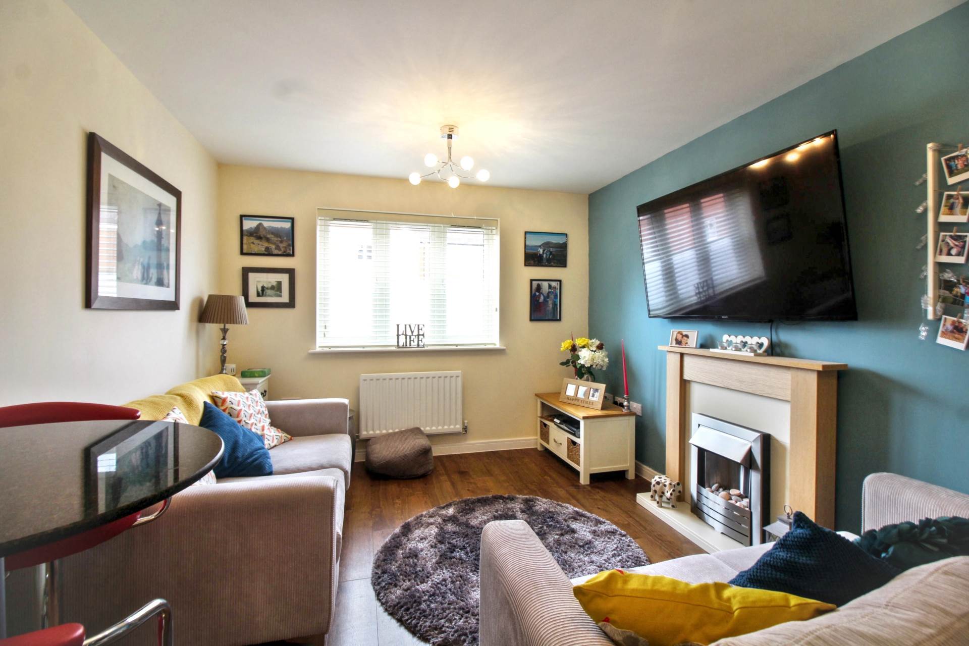 Cardinal Drive, Aylesbury, Image 3