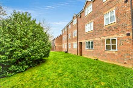 Whitehead Way, Aylesbury, Image 9