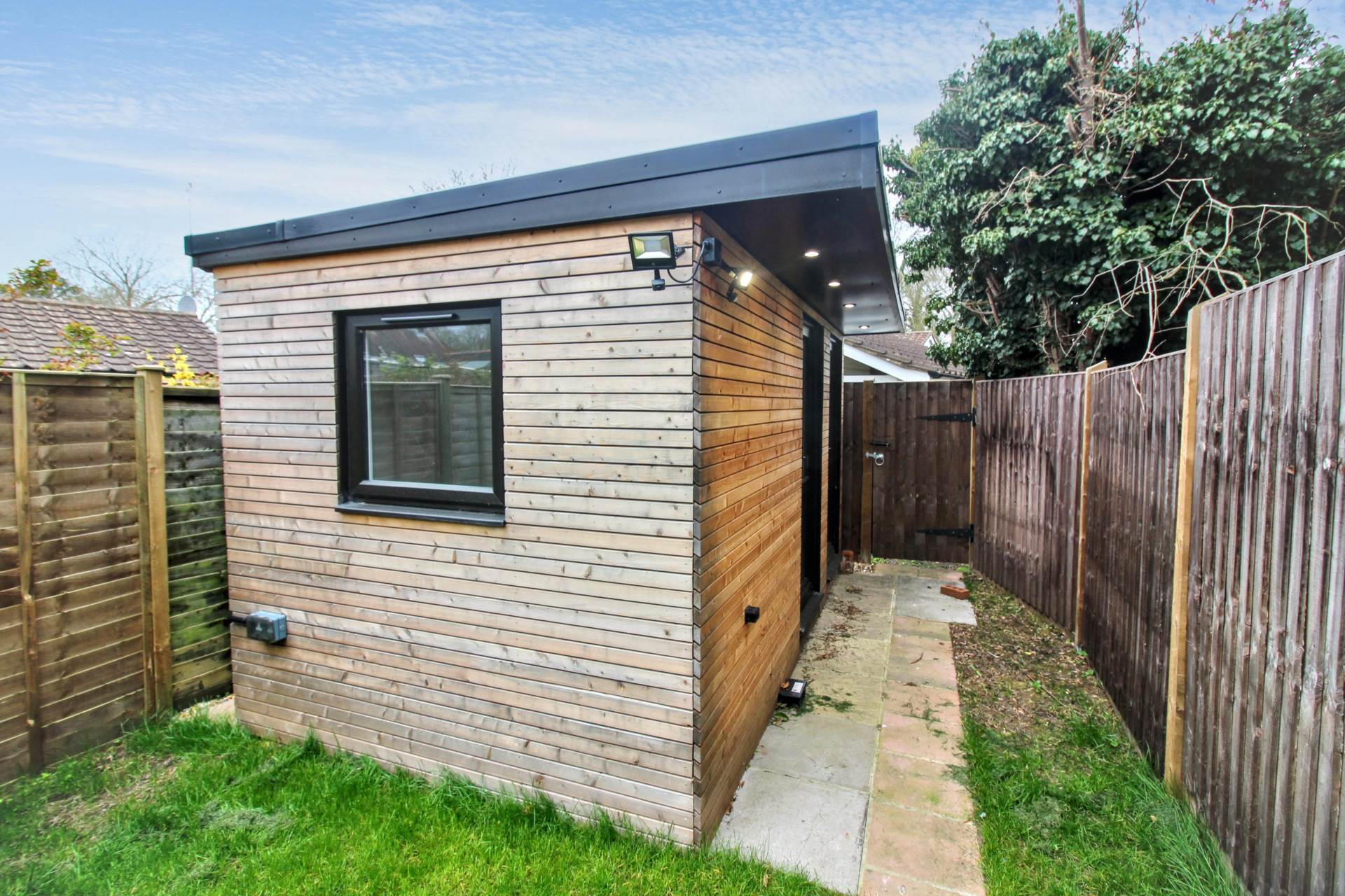 Tring Road, Wendover, Image 17