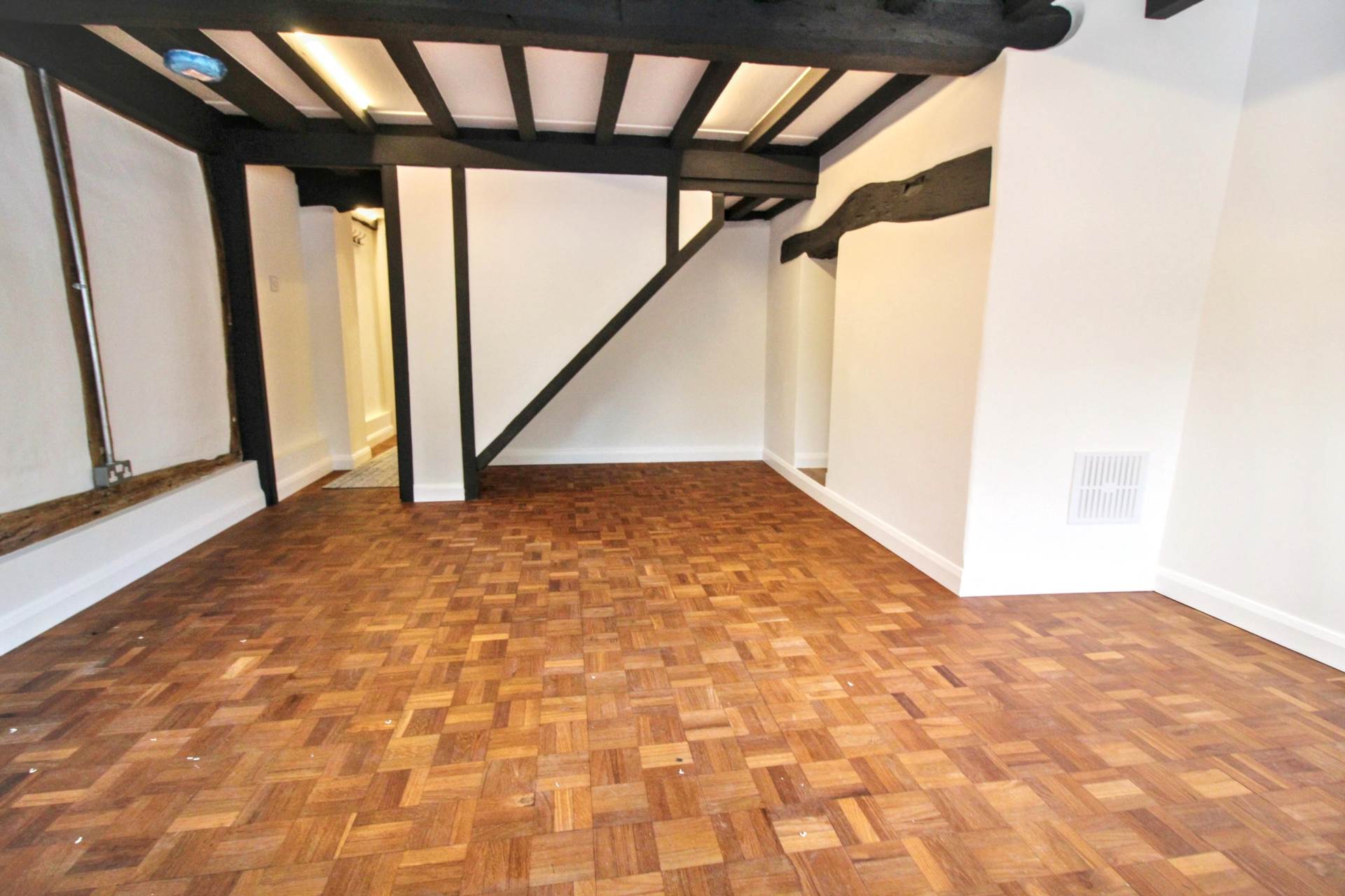 Tring Road, Wendover, Image 5