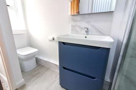 Tring Road, Wendover, Image 11