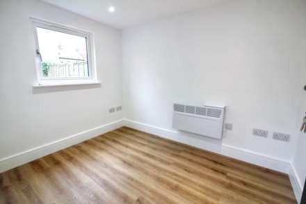 Tring Road, Wendover, Image 16