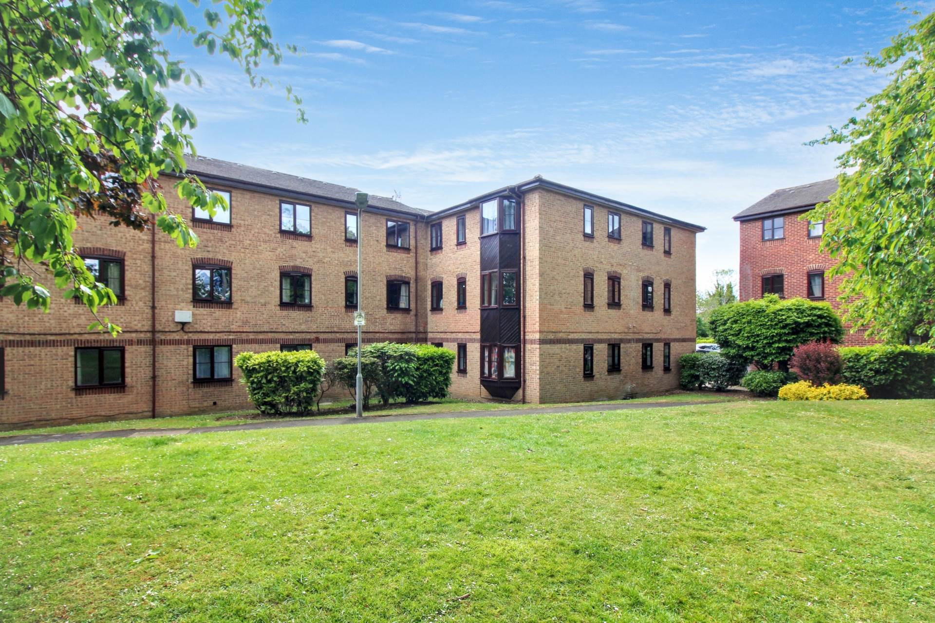 Poets Chase, Aylesbury, Image 1