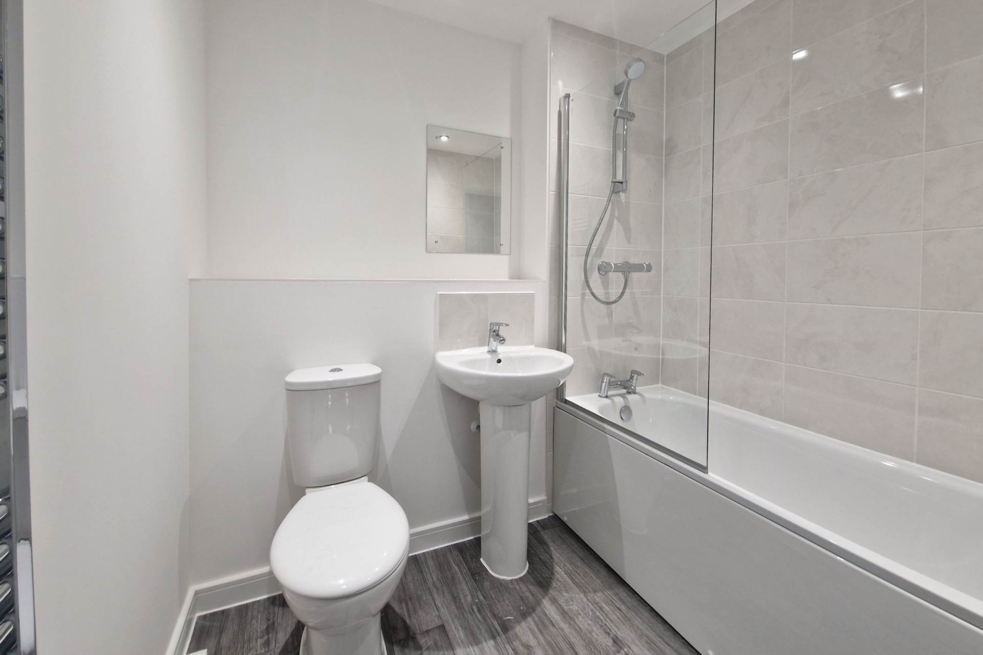 Buttercup Close, Milton Keynes, Image 4