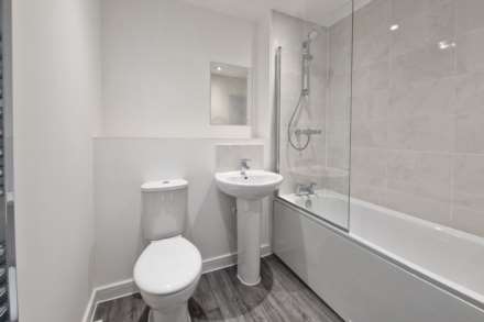 Buttercup Close, Milton Keynes, Image 4