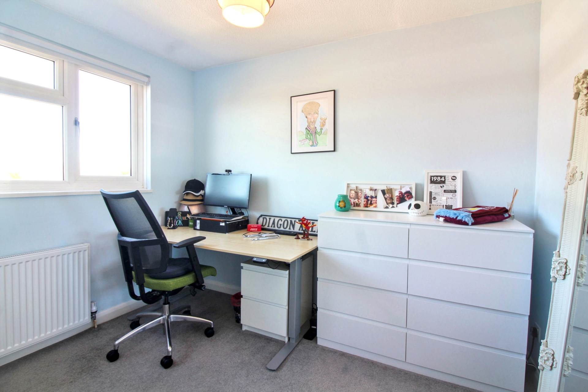 Bronte Close, Aylesbury, Image 9