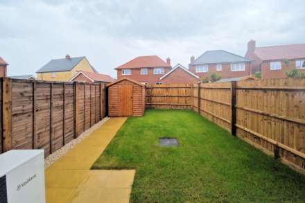 Plover Furlong, Haddenham, Image 5