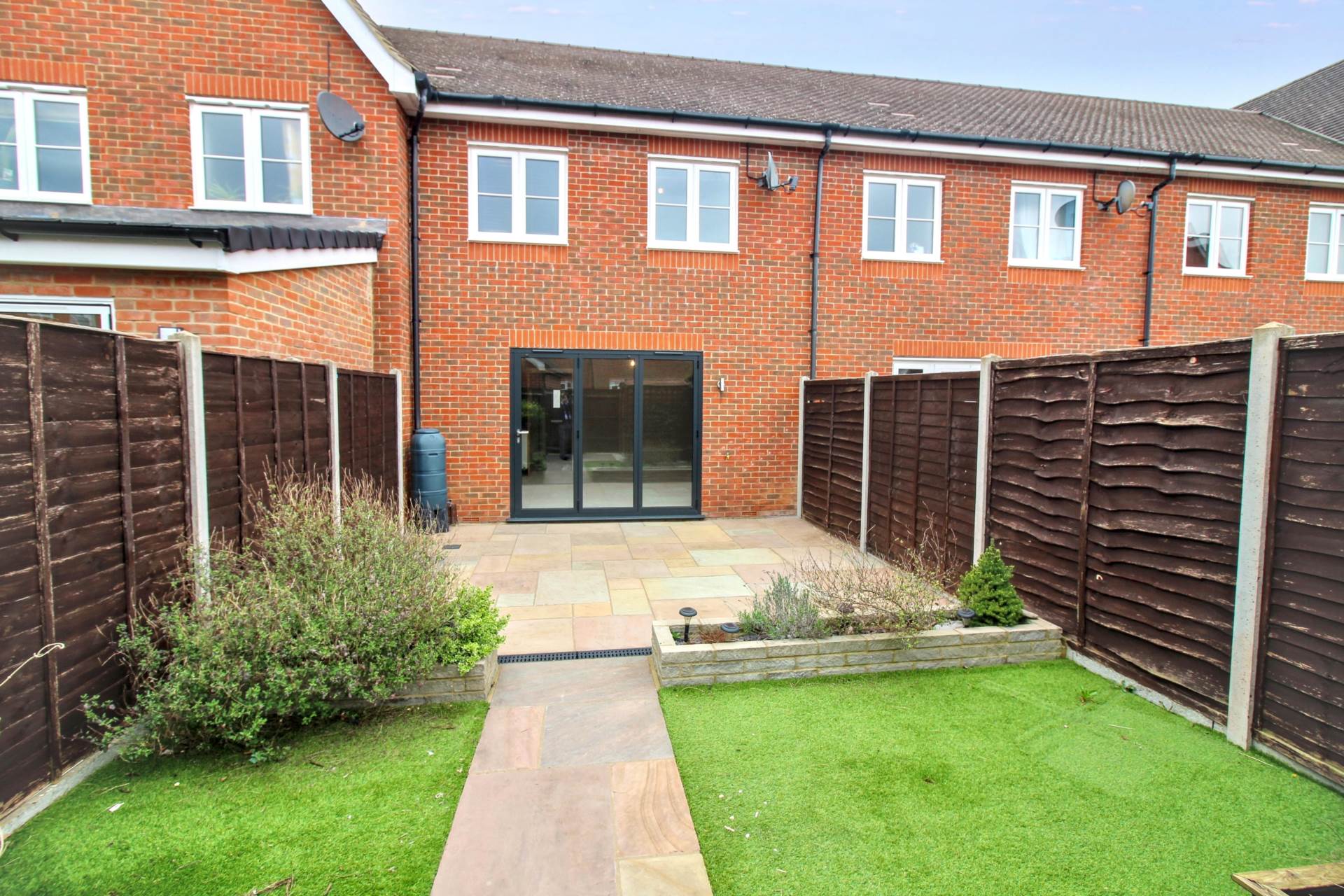 Pershore Way, Aylesbury, Image 11