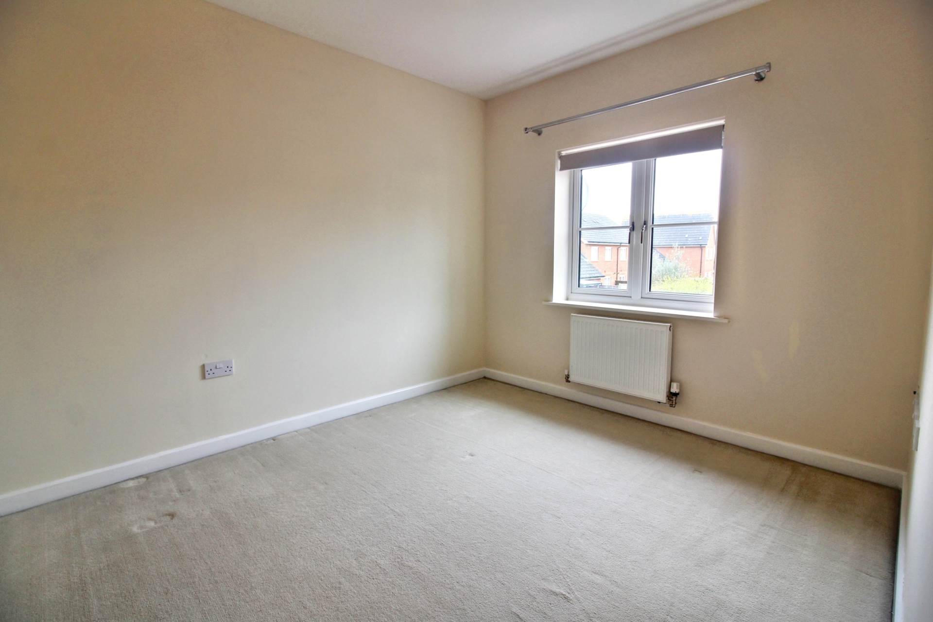 Pershore Way, Aylesbury, Image 6