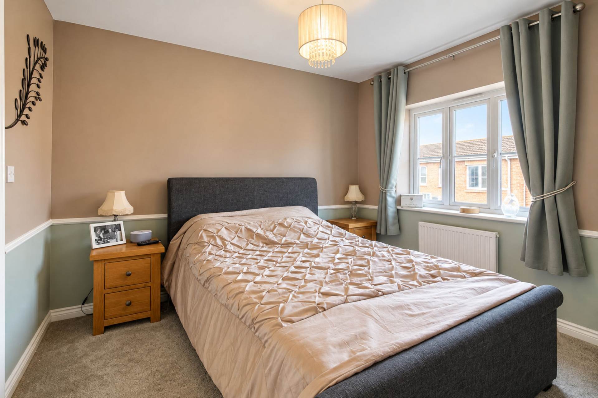 Chaundler Drive, Aylesbury, Image 9