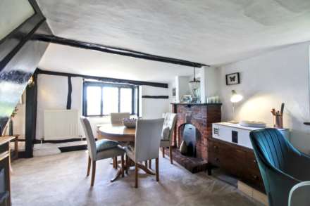 Aylesbury Road, Bierton, Image 7