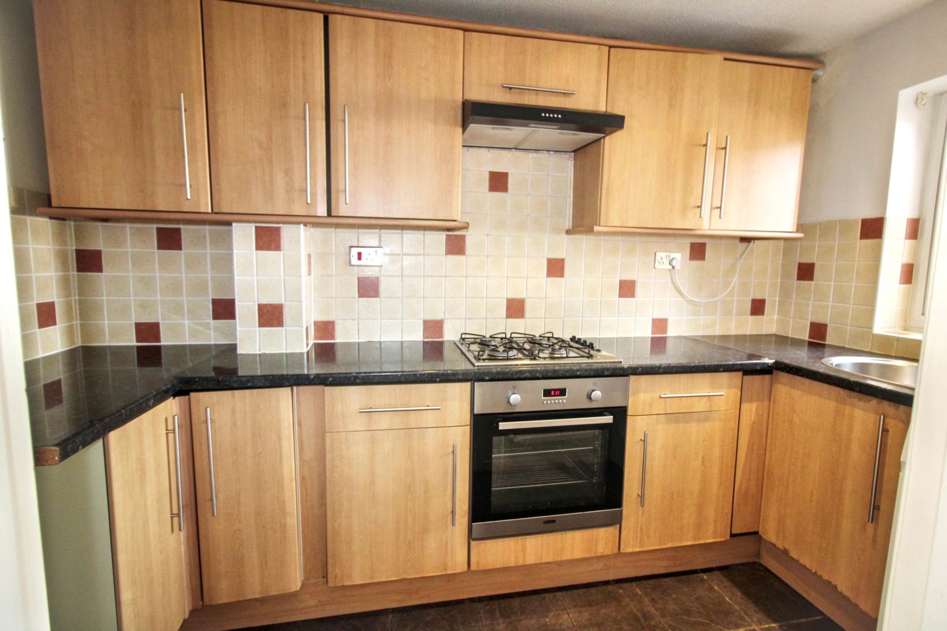 Charmfield Road, Aylesbury, Image 4