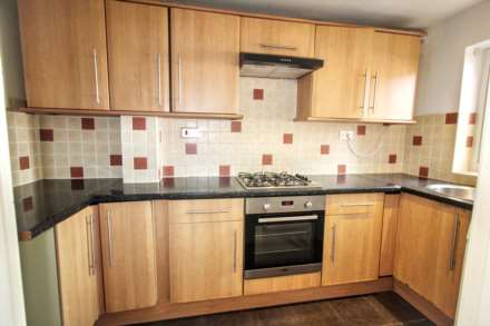 Charmfield Road, Aylesbury, Image 4