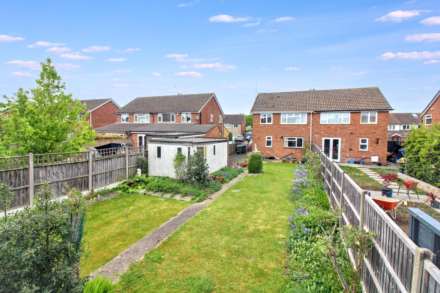 New Meadow, Aylesbury, Image 3