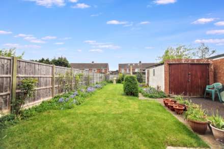 New Meadow, Aylesbury, Image 7