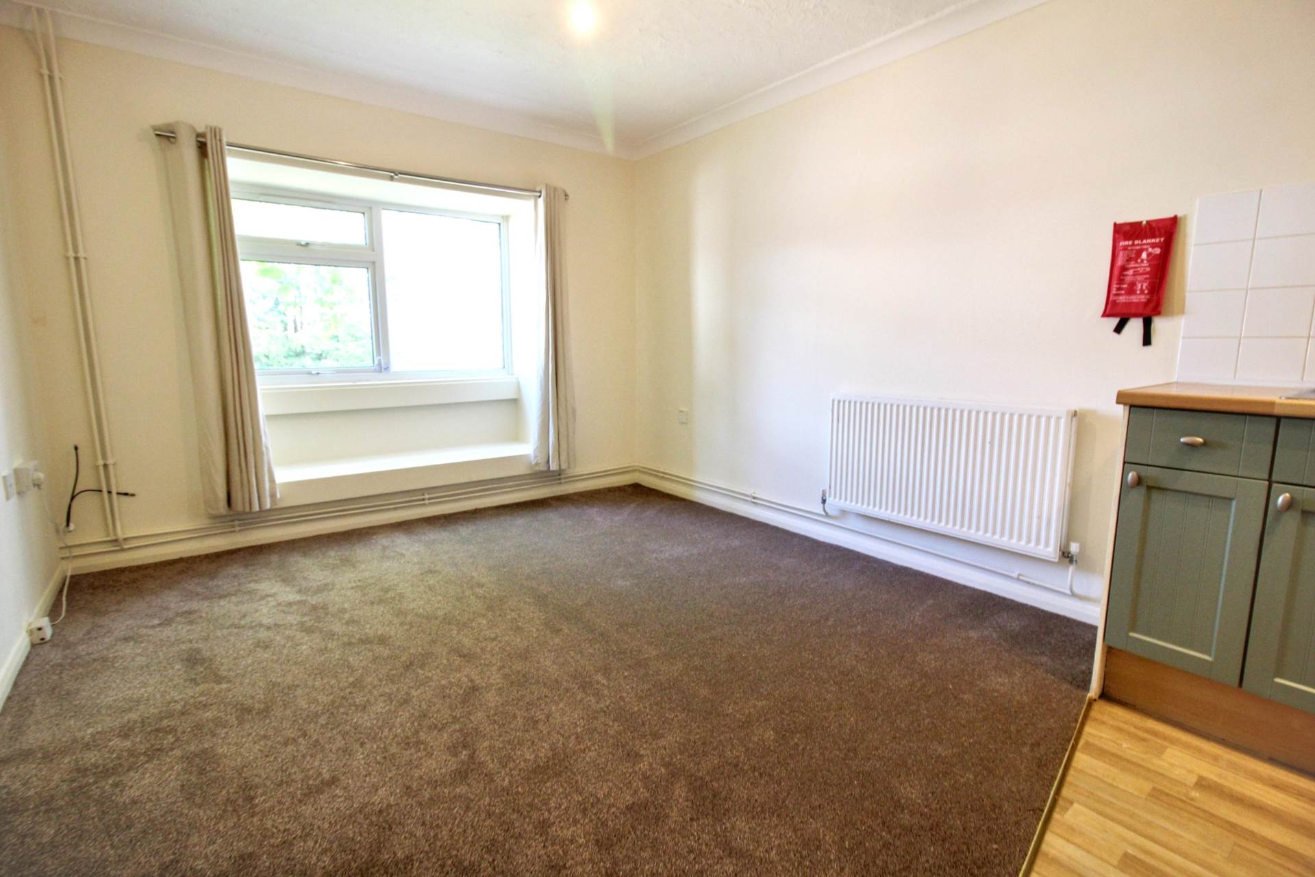 Old School Close, Aylesbury, Image 2