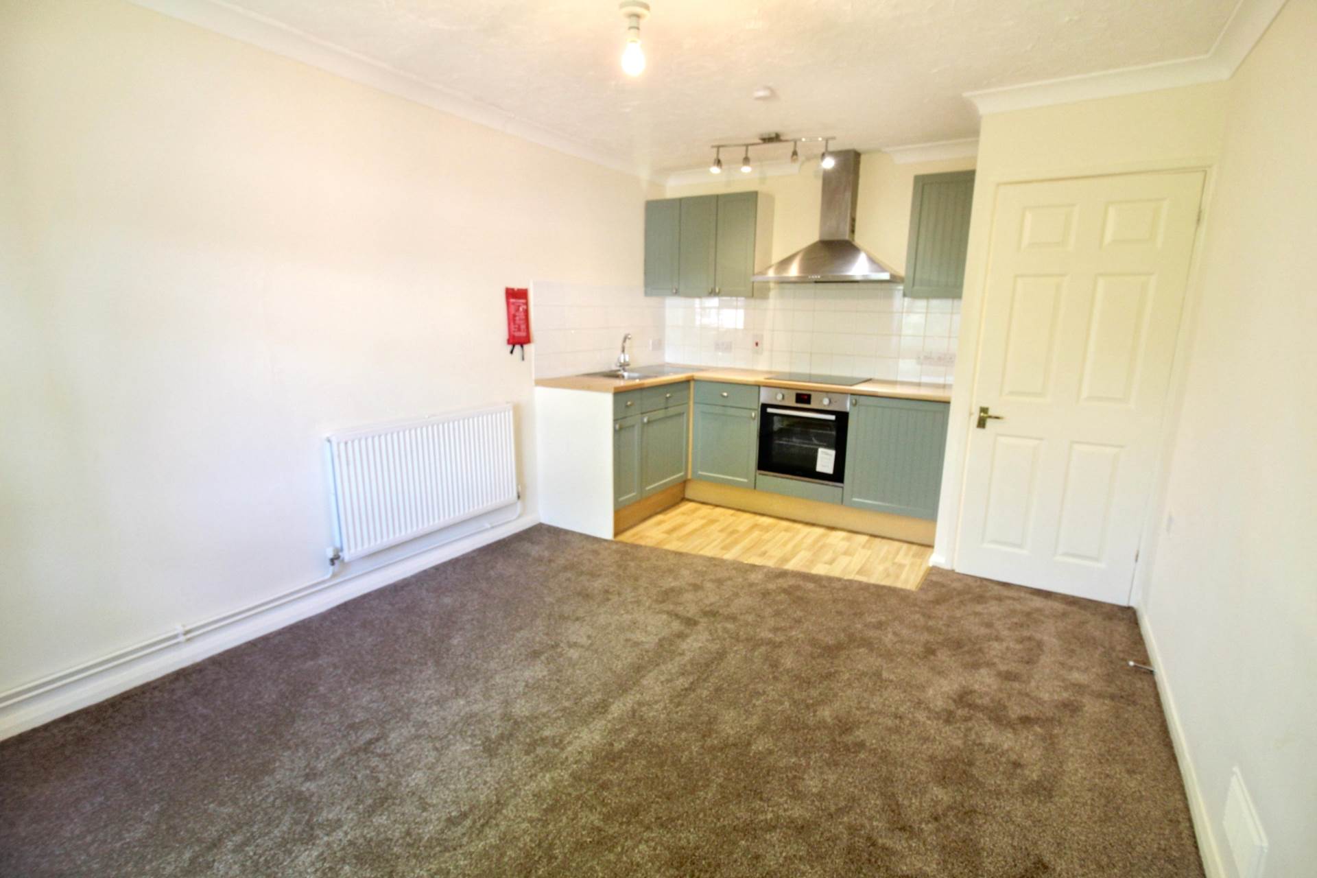 Old School Close, Aylesbury, Image 4