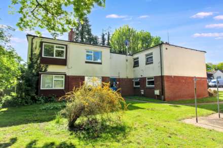 Property For Rent Old School Close, Aylesbury