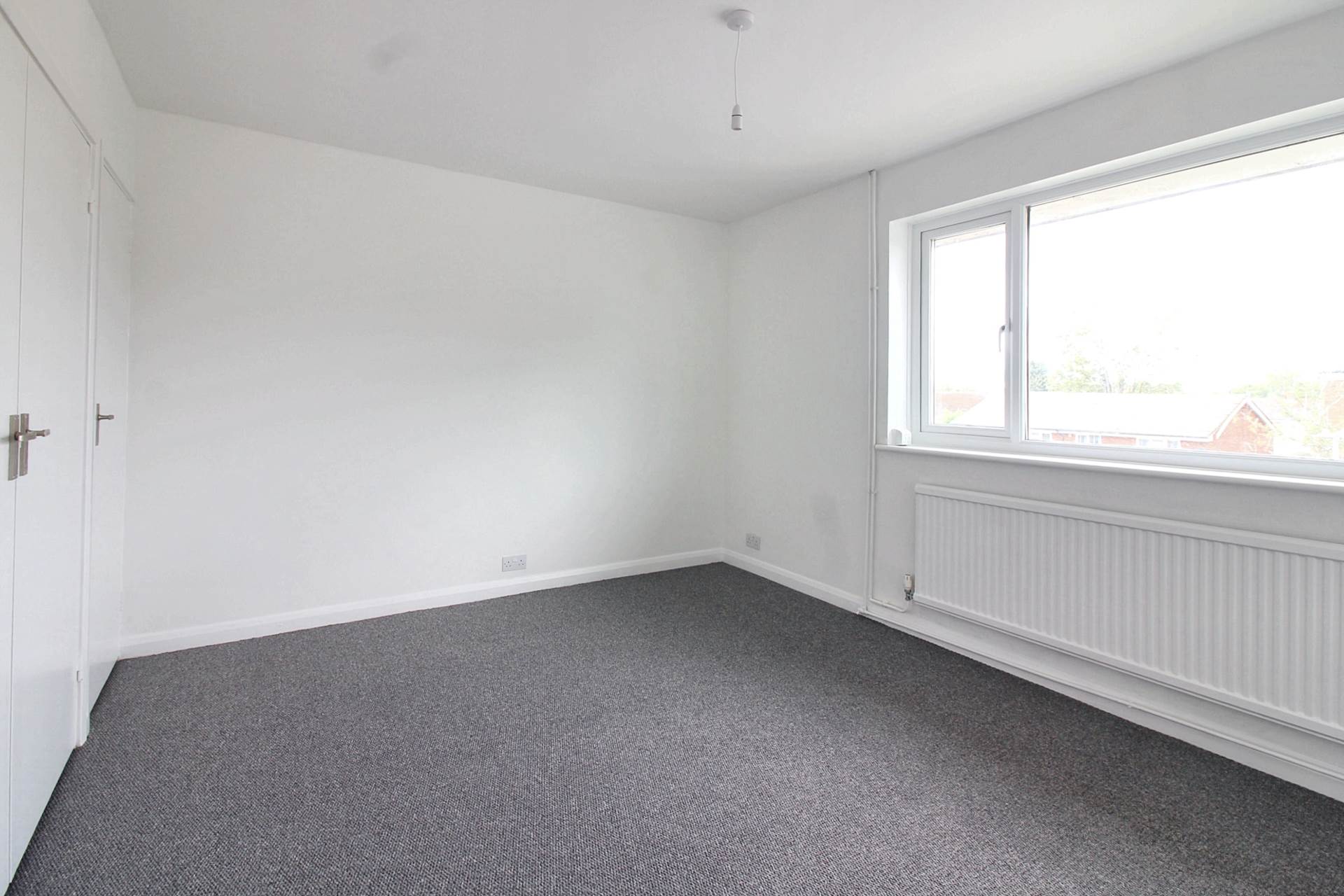 Bishops Walk, Aylesbury, Image 3