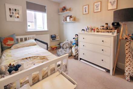 Fairfield Close, Haddenham, Image 10