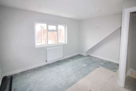 Fairfield Close, Haddenham, Image 12