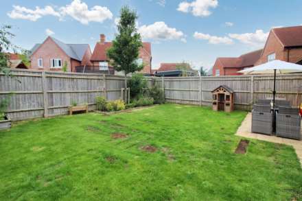 Fairfield Close, Haddenham, Image 4