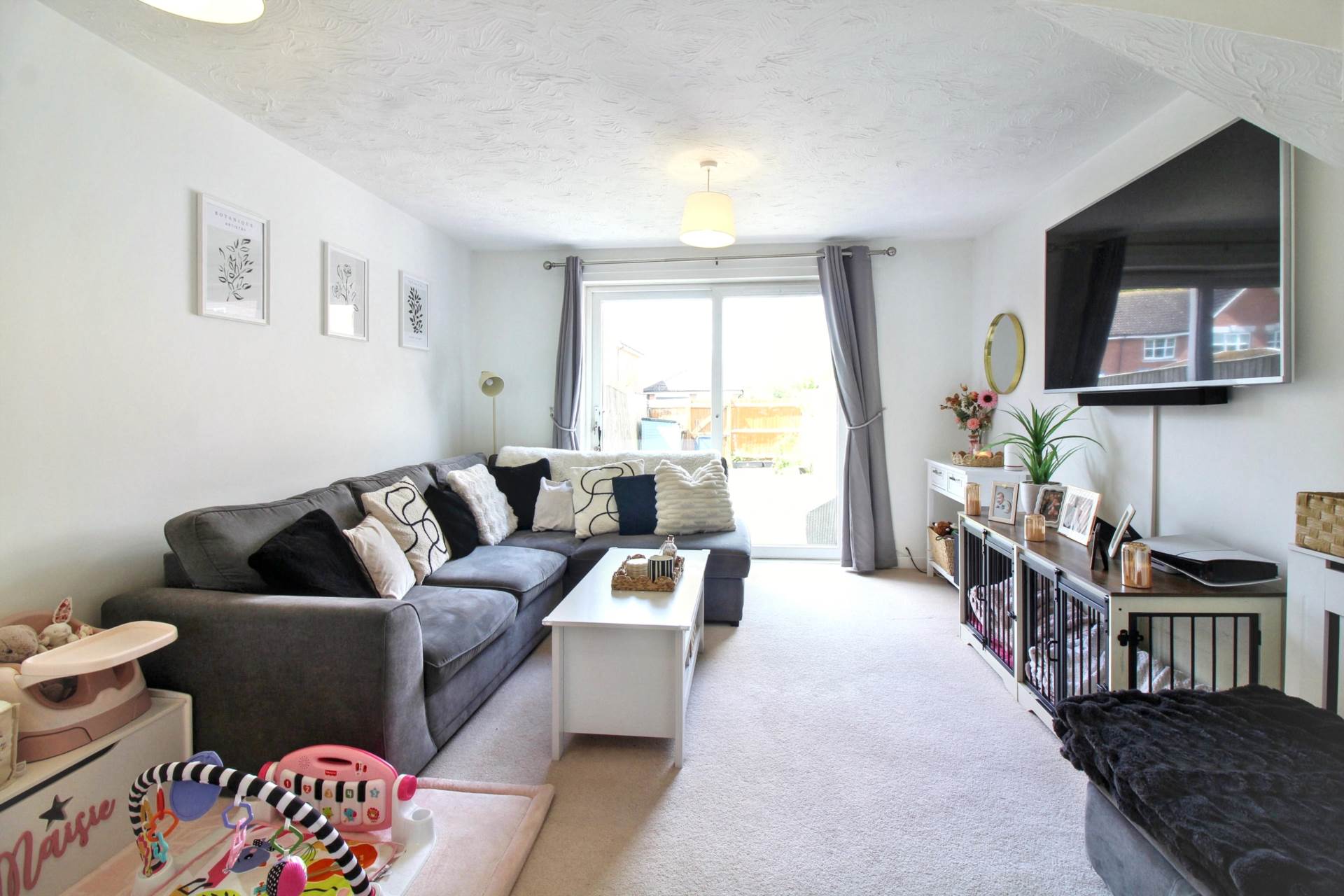 Friarscroft Way, Aylesbury, Image 2